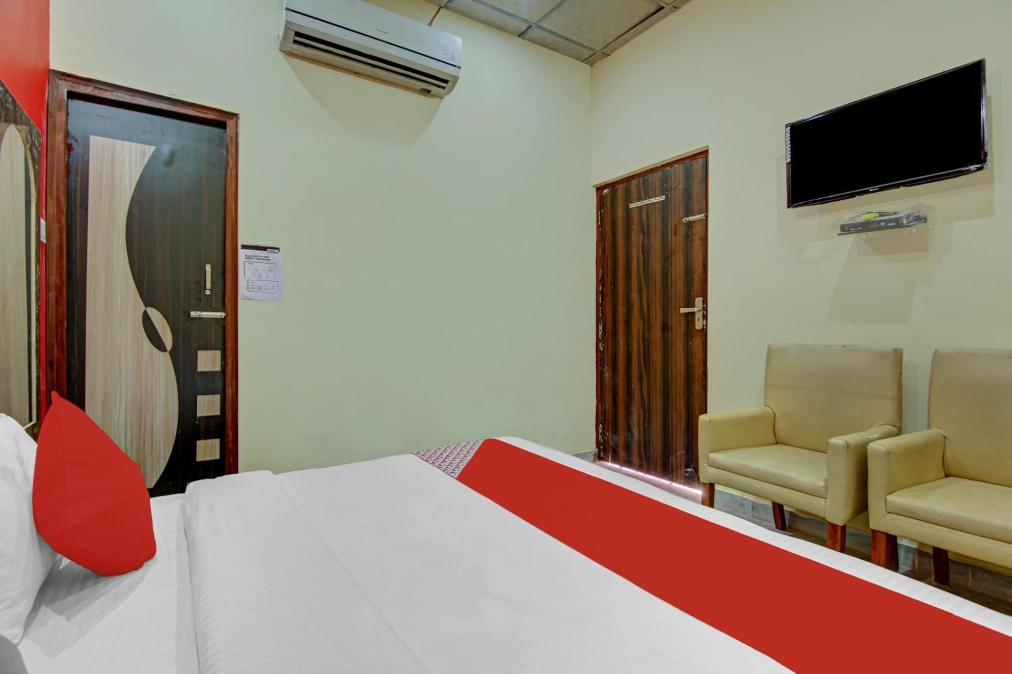 OYO 77381 Hotel Gg Farms Meerut Buitenkant foto