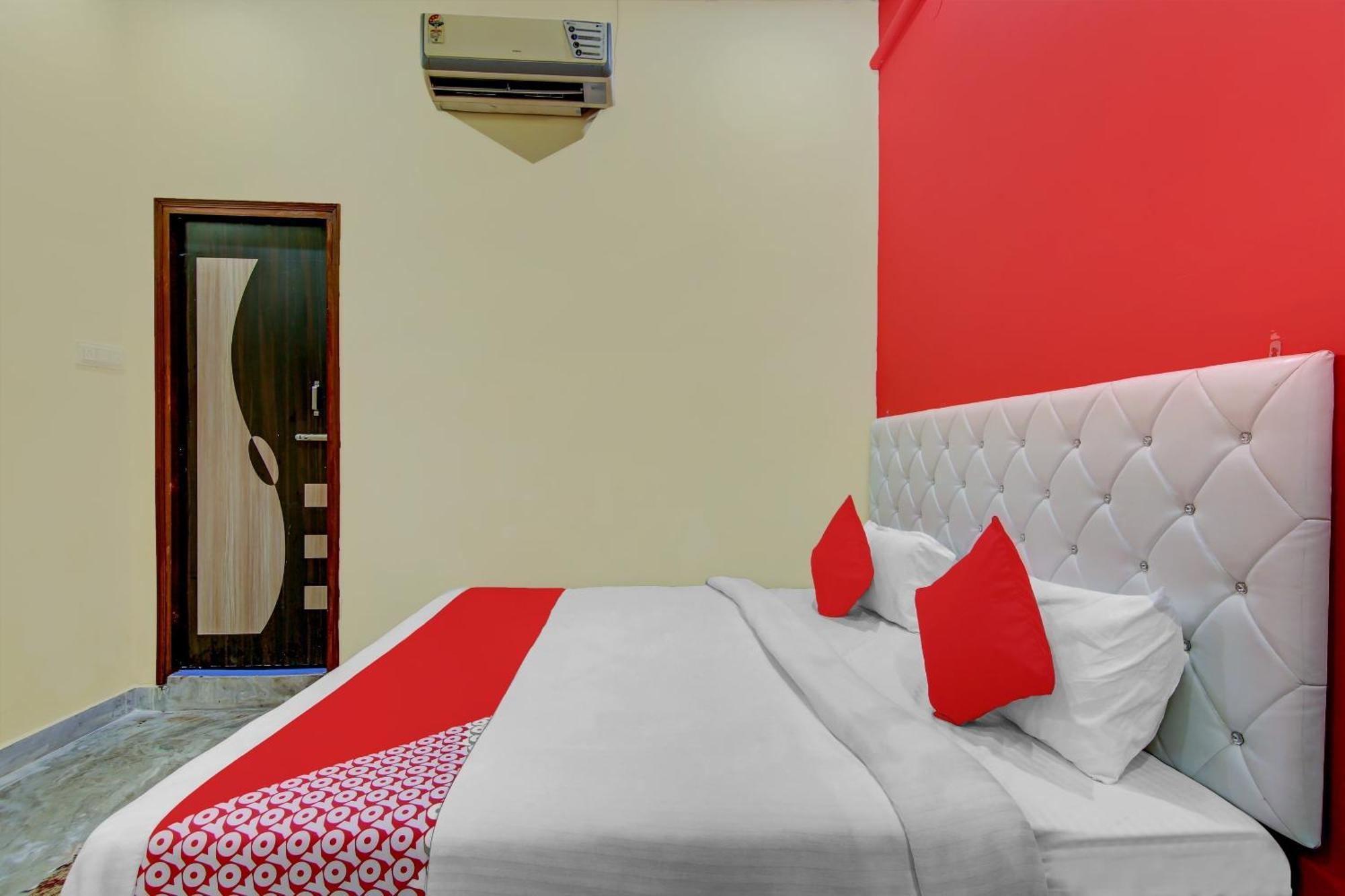 OYO 77381 Hotel Gg Farms Meerut Buitenkant foto
