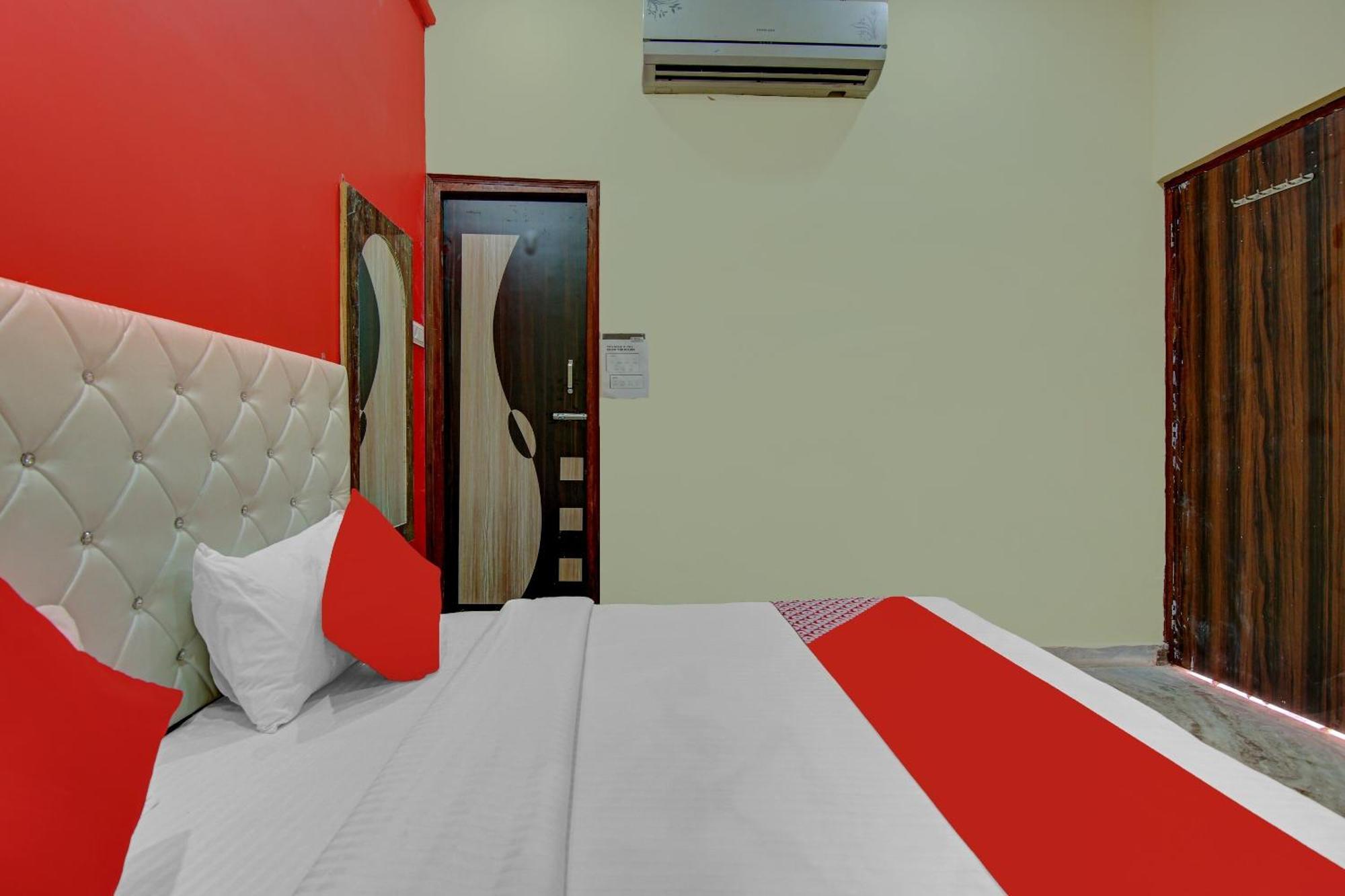 OYO 77381 Hotel Gg Farms Meerut Buitenkant foto